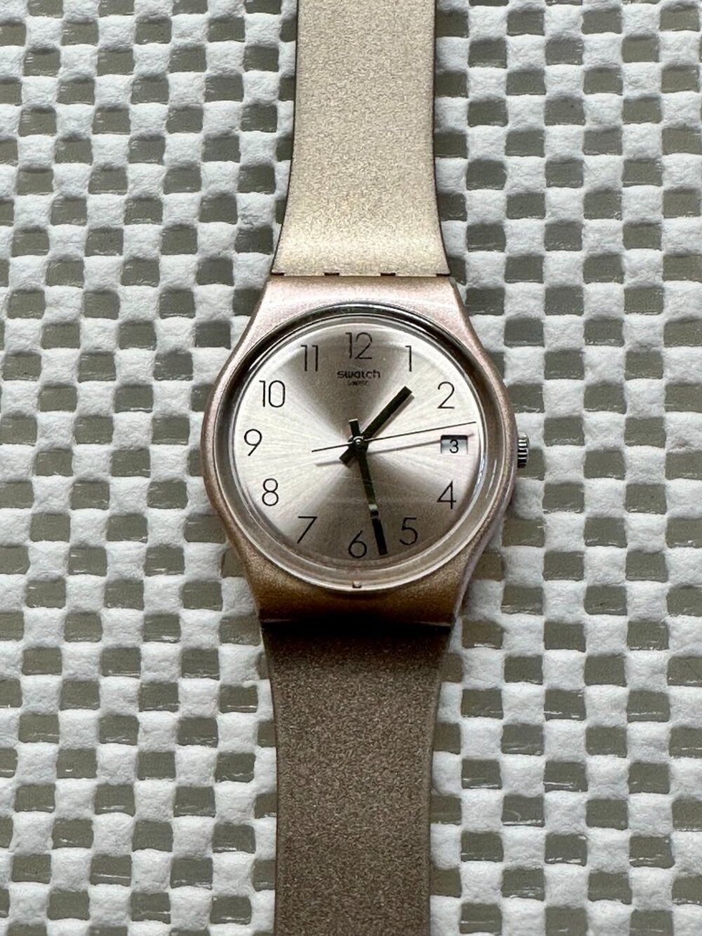 Swatch Watch Pinkbaya GP403 Contemporary 2019